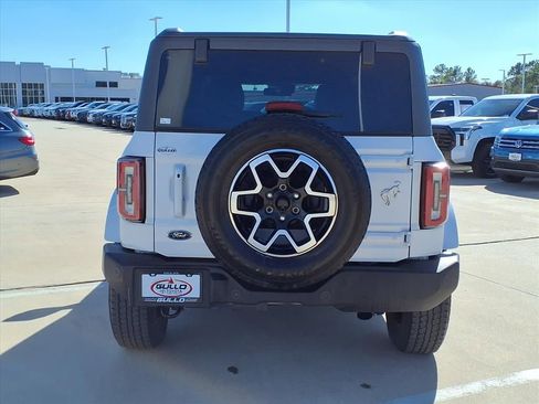 Used 2024 Ford Bronco Outer Banks image 14