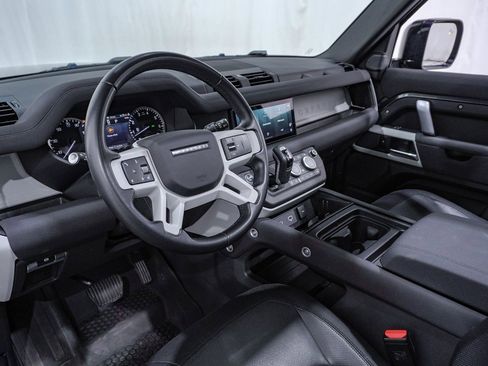 Used 2023 Land Rover Defender 110 X-Dynamic SE image 22
