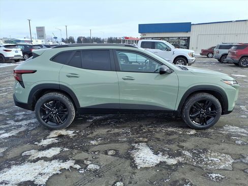 New 2026 Chevrolet Trax ACTIV w/ Driver Confidence Package image 7