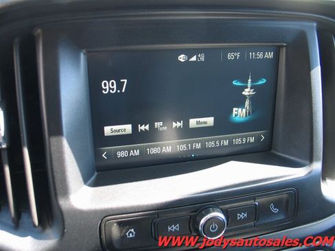 Used 2017 Chevrolet Colorado W/T w/ WT Convenience Package RWD image 13