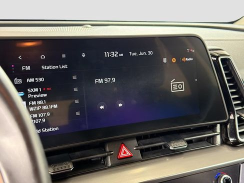 Used 2023 Kia Sportage EX FWD image 16