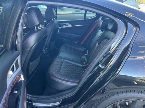 Used 2023 Genesis G70 3.3T w/ Sport Prestige Package image 36