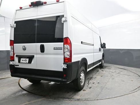 Used 2023 RAM ProMaster 2500 image 6
