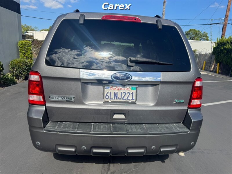 Used 2011 Ford Escape Limited w/ 302A Rapid Spec Order Code FWD image 11