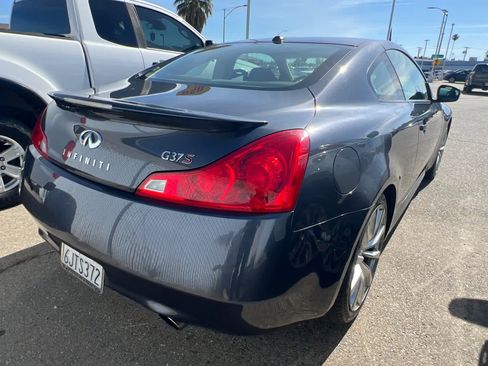 Used 2009 INFINITI G37 Sport w/ Premium Pkg RWD image 4