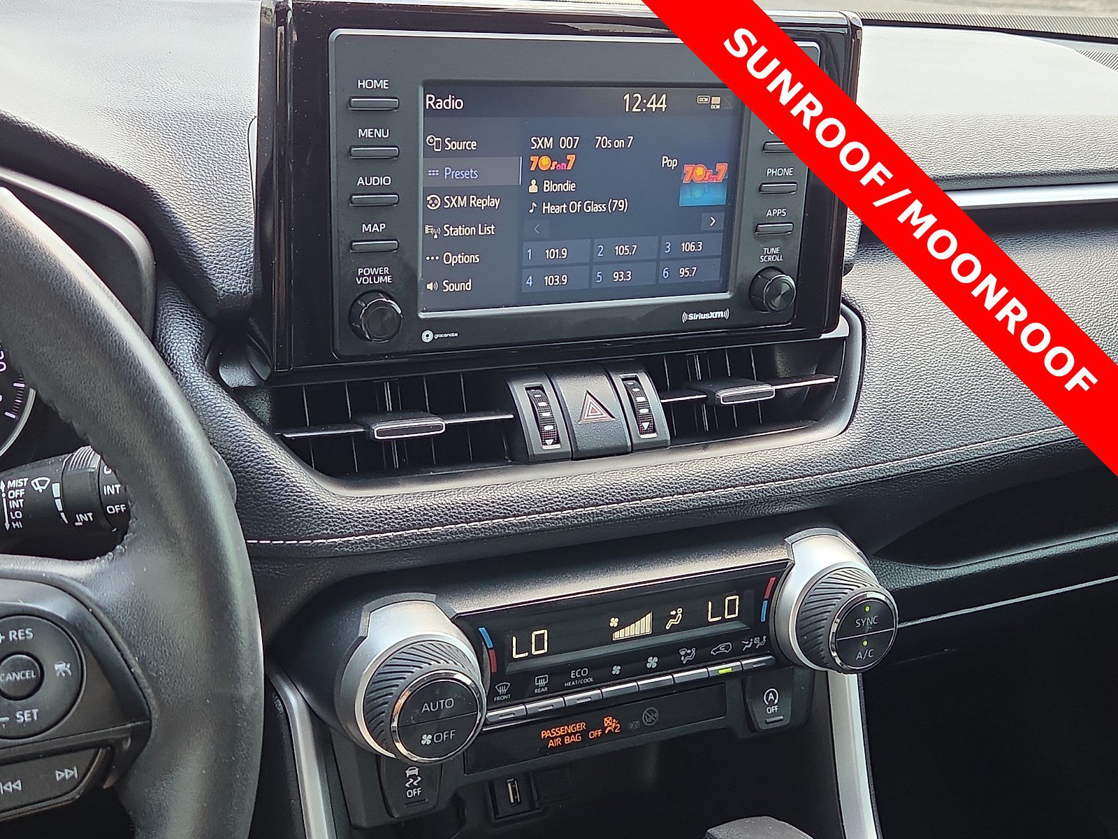 Used 2022 Toyota RAV4 XLE Premium FWD image 16