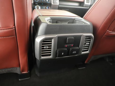 Certified 2018 Ford F150 Platinum w/ Equipment Group 701A Luxury image 26