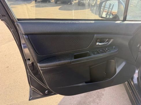 Used 2013 Subaru Crosstrek 2.0i Premium image 14