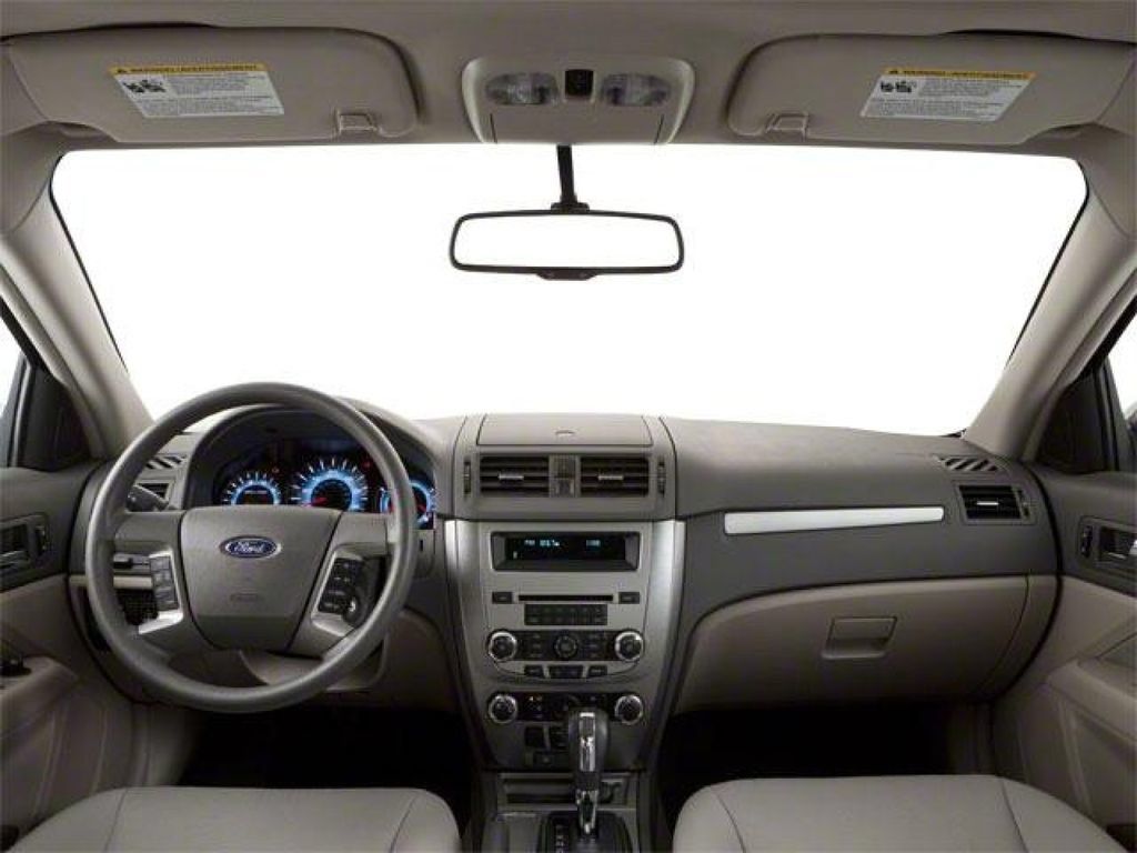 Used 2010 Ford Fusion S FWD image 7