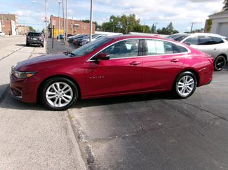Used 2018 Chevrolet Malibu LT image 1