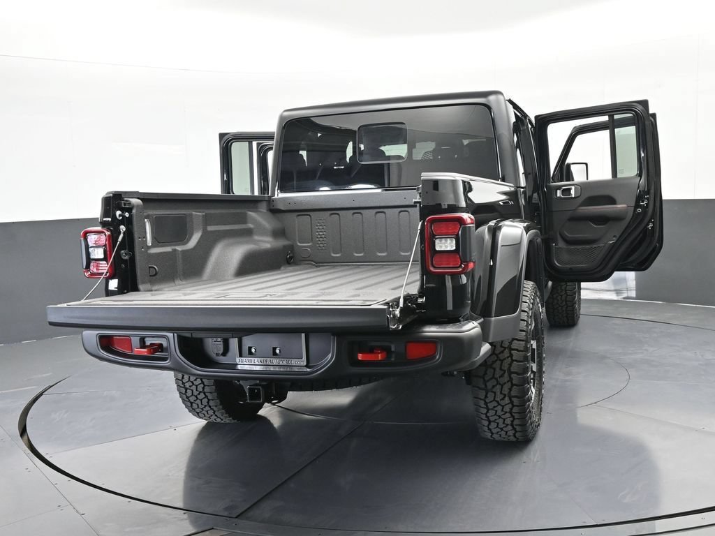 New 2026 Jeep Gladiator Rubicon w/ Steel Power Dome Hood Package AWD/4WD image 70