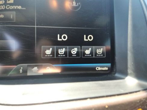 Used 2016 Ford Explorer Limited w/ Equipment Group 301A AWD/4WD image 10