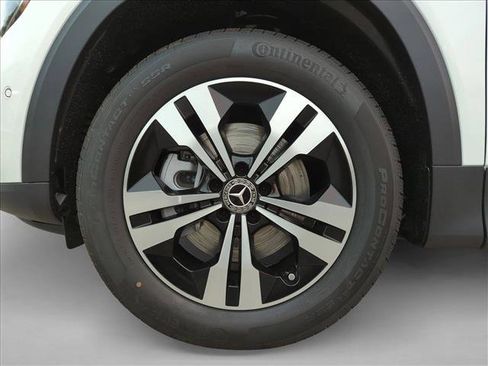 New 2026 Mercedes-Benz GLB 250 image 10