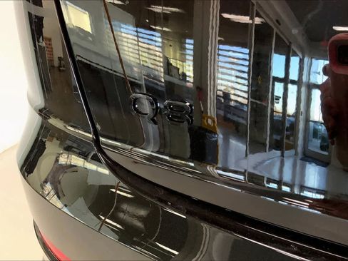 New 2026 Audi Q8 Prestige image 7