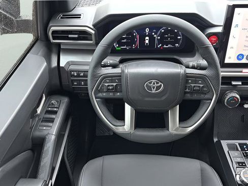 New 2026 Toyota Tacoma TRD Off-Road AWD/4WD image 18