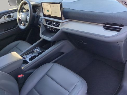 New 2026 Ford Explorer Active w/ Active Comfort Package image 45