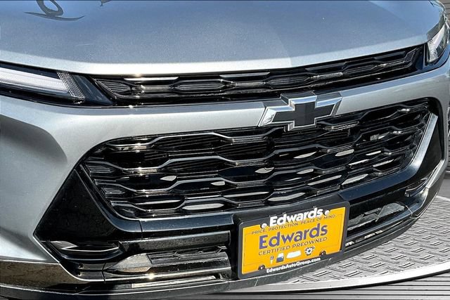 Used 2025 Chevrolet Trax ACTIV w/ Driver Confidence Package FWD image 32