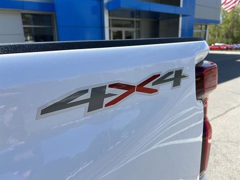 Certified 2021 Chevrolet Silverado 2500 Custom w/ Custom Value Package AWD/4WD image 31