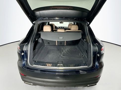 Certified 2019 Porsche Cayenne image 29