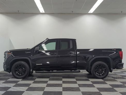 Used 2023 GMC Sierra 1500 Elevation w/ X31 Off-Road Package AWD/4WD image 4