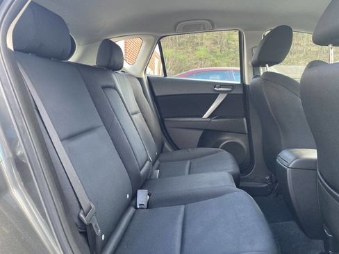 Used 2011 MAZDA MAZDA3 s Sport image 22