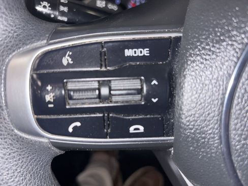 Used 2021 Kia K5 LX image 16