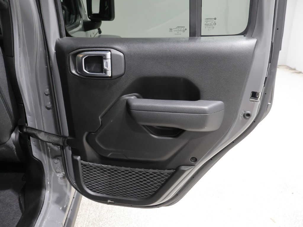 Used 2023 Jeep Wrangler Unlimited w/ Cold Weather Group AWD/4WD image 21