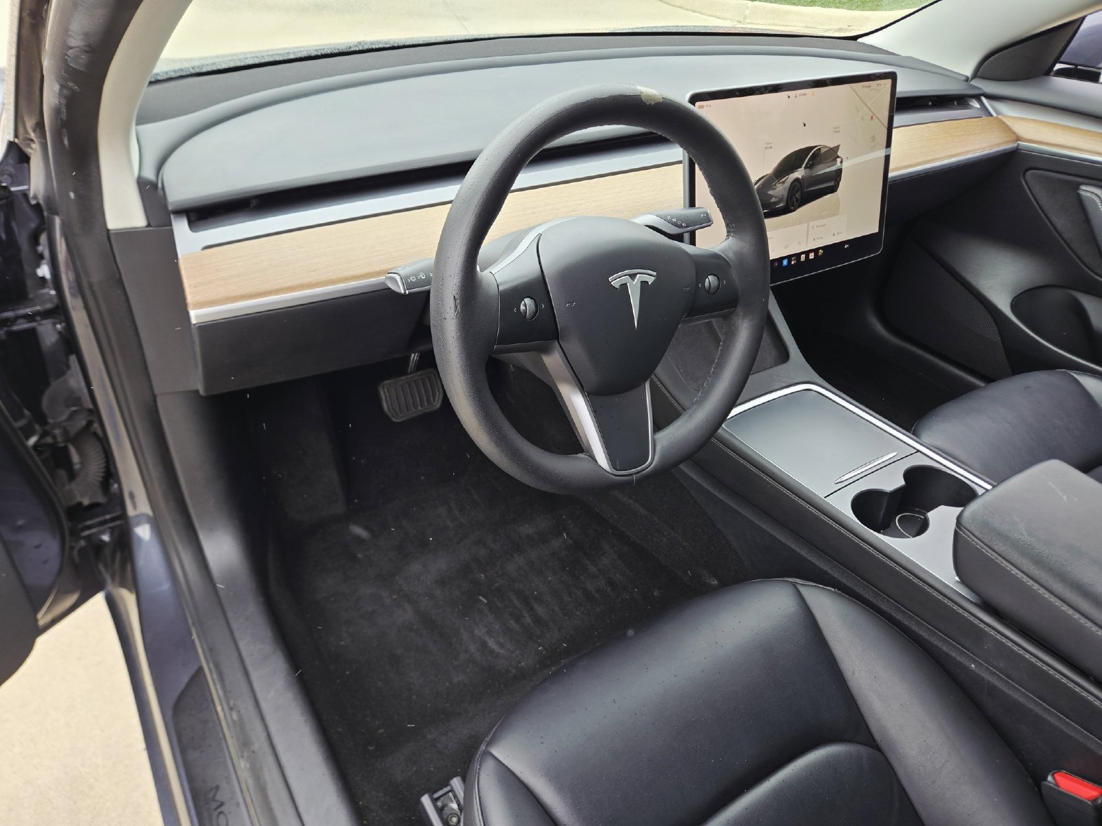 Used 2023 Tesla Model 3 Standard Range RWD image 10
