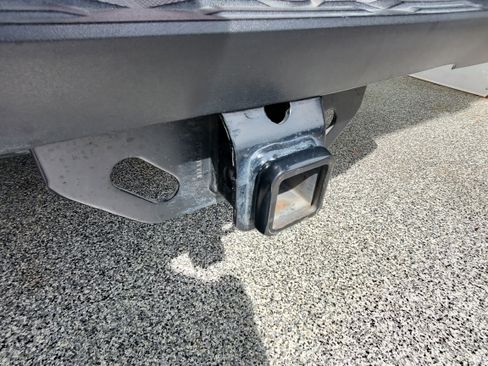 Used 2019 Toyota Tundra Limited w/ Limited Premium Package RWD image 9