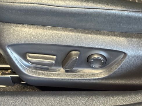 Certified 2024 Toyota Camry SE w/ Convenience Package image 21