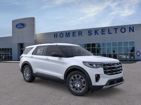 New 2026 Ford Explorer Active w/ Active Comfort Package AWD/4WD image 7