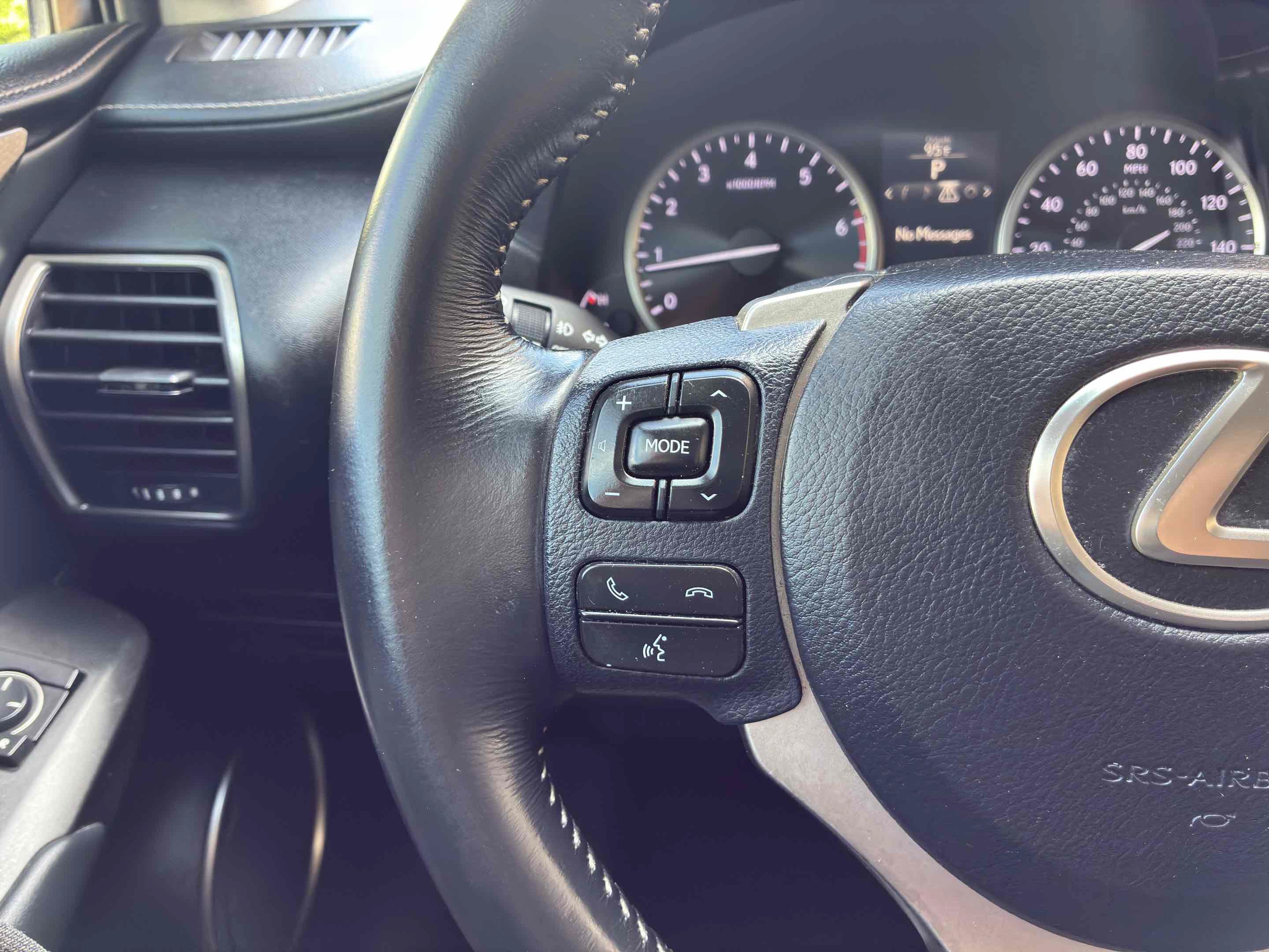 Used 2015 Lexus NX 200t FWD image 19
