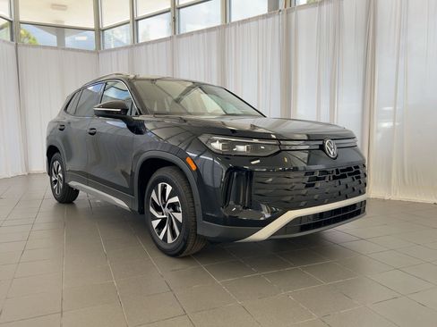 New 2026 Volkswagen Tiguan S image 7