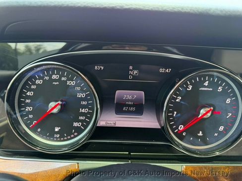 Used 2018 Mercedes-Benz E 400 4MATIC Wagon w/ Premium 2 Package (Q02) image 31
