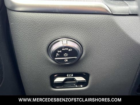 Used 2026 Mercedes-Benz GLC 300 4MATIC image 29