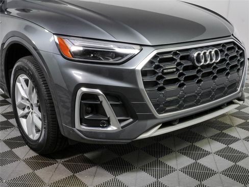 Used 2024 Audi Q5 2.0T Premium AWD/4WD image 33