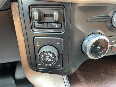 Used 2025 Ford F150 King Ranch AWD/4WD image 22