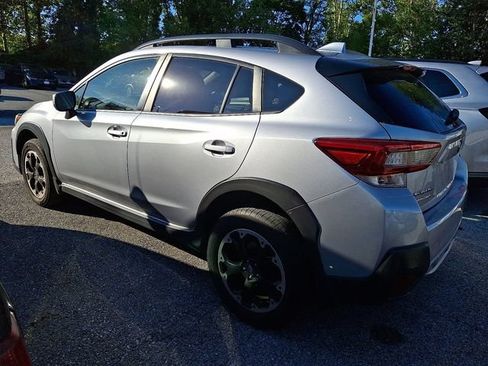 Used 2023 Subaru Crosstrek 2.0i Premium AWD/4WD image 4