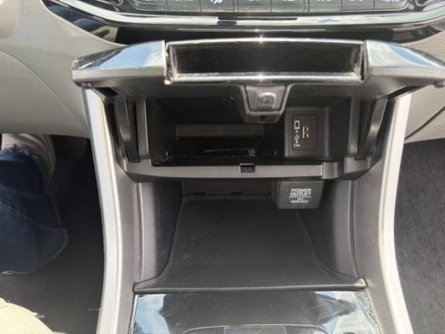 Used 2017 Honda Accord EX-L image 20