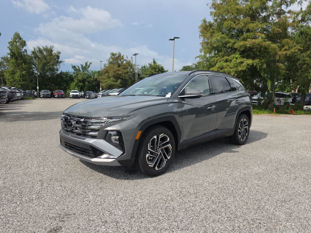 New 2026 Hyundai Tucson Limited FWD image 2