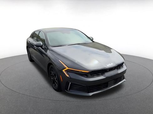 Used 2025 Kia K5 LXS image 2