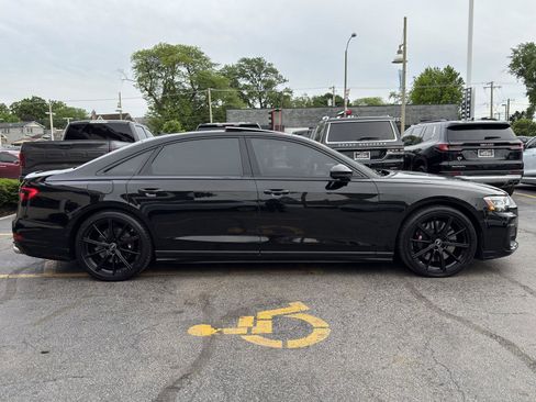 Used 2022 Audi S8 AWD/4WD image 17