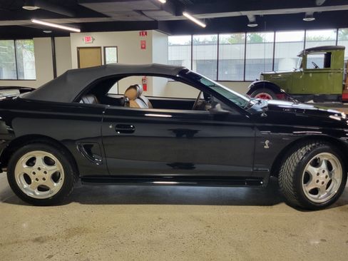 Used 1995 Ford Mustang GT RWD image 34