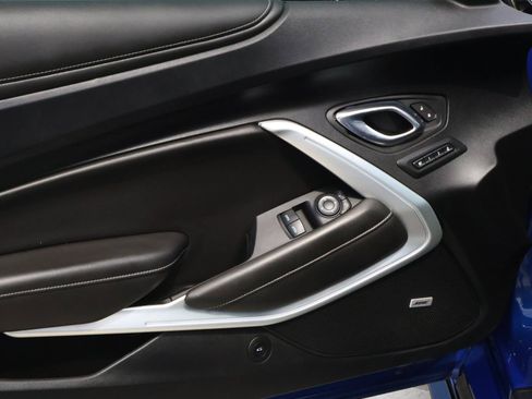 Used 2021 Chevrolet Camaro SS RWD image 15