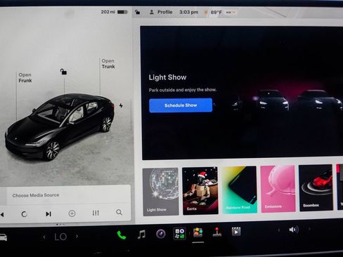 Used 2025 Tesla Model 3 Long Range RWD image 33