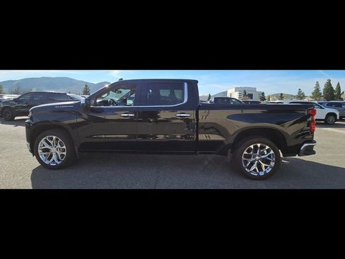 Used 2019 Chevrolet Silverado 1500 LTZ w/ LTZ Premium Package image 5