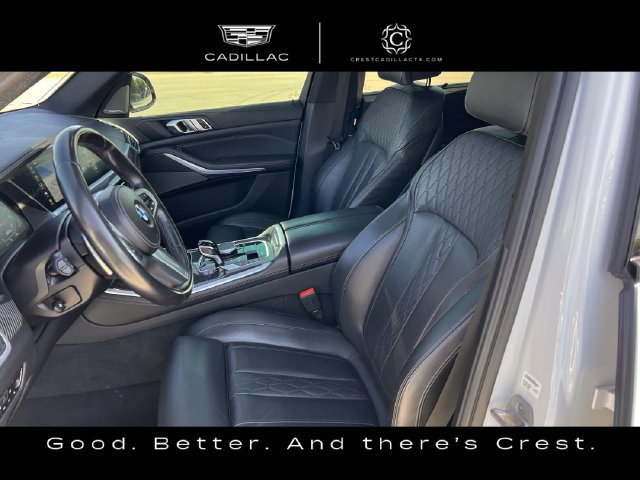 Used 2023 BMW X5 M50i w/ Parking Assistance Package AWD/4WD image 22