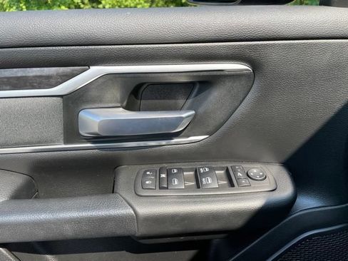 Used 2023 RAM 1500 Big Horn AWD/4WD image 12
