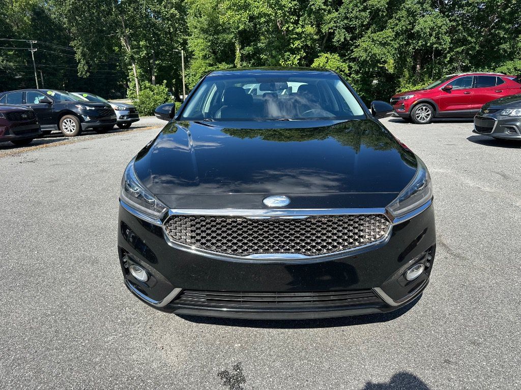 Used 2019 Kia Cadenza Premium FWD image 3