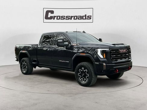 Used 2024 GMC Sierra 2500 AT4X image 7